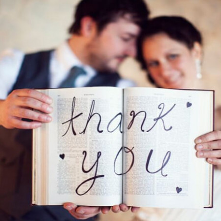 Writing Wedding Thank You Cards – What to Write in A Wedding Thank You Card