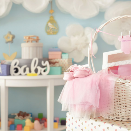 Here’s How to Thank Everyone Who Made Your Baby Shower a Success