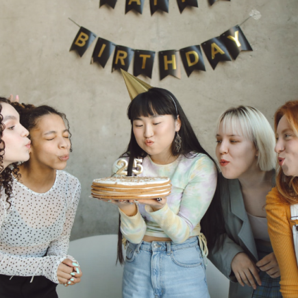 10 Happy Birthday Wishes For Best Friend That Will Surely Make Them Laugh