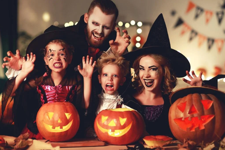 47+ Halloween Quotes to Make Your Party Spook-tacular
