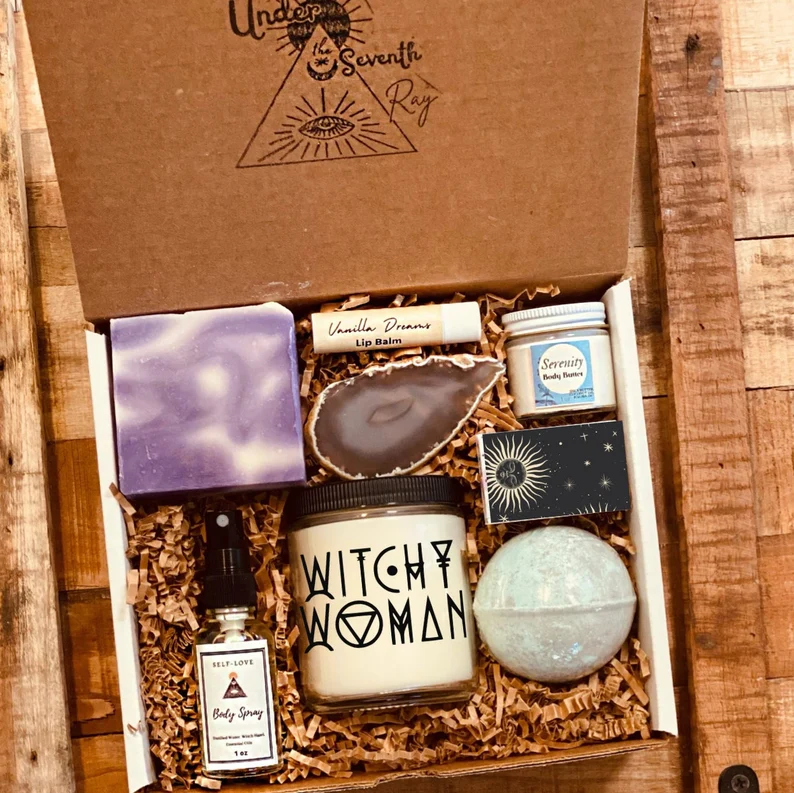 Witchy Woman Spa Gift Box - Coffret cadeau d’anniversaire pour sorcière - Cadeau pour elle - Thème de l’automne - Coffret cadeau mystique - Coffret cadeau de Noël