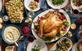 100+ Catchy Thanksgiving Phrases to Share On Your Social Media