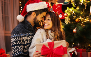 15 Best Christmas Gifts That Will Excite Your Girlfriend