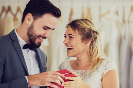 20 Special Wedding Gift Ideas For Bride From Groom That Will Make Your Bride-To-Be Adore You