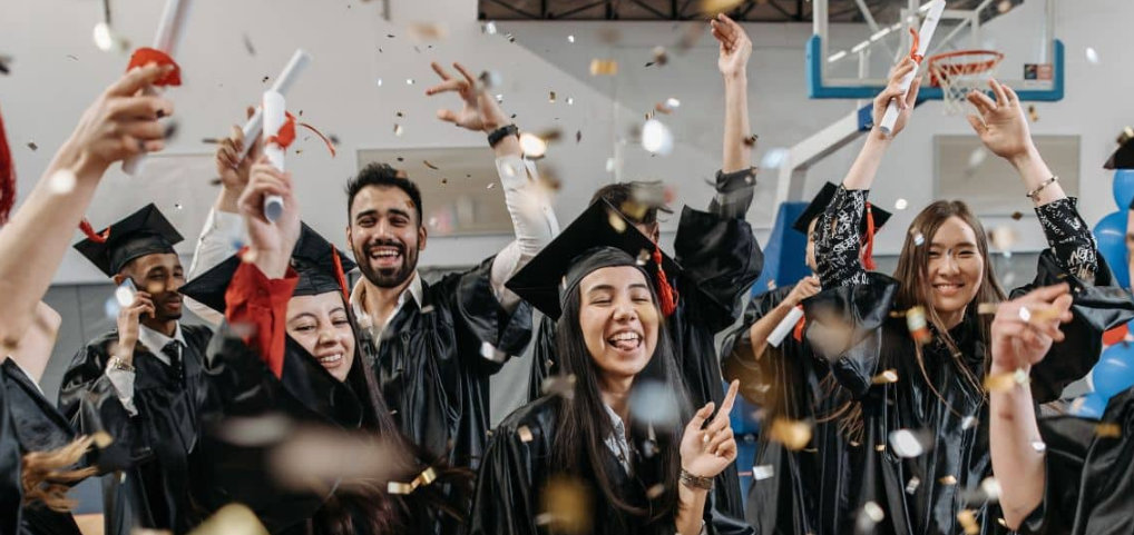 5 Unique 8th-Grade Graduation Party Ideas To Help You Connect With Loved Ones