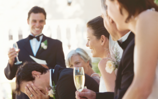 How To Prepare A Memorable Short Best Man Speech For The Upcoming Wedding (+4 Sample Speeches To Steal)