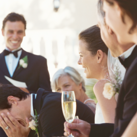 How To Prepare A Memorable Short Best Man Speech For The Upcoming Wedding (+4 Sample Speeches To Steal)