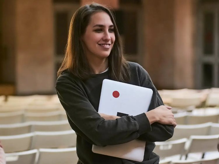 What To Wear On the First Day Of Work As A Woman