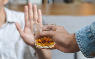 How Do You Help A Friend Who Is A Recovering Alcoholic?
