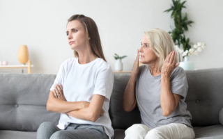 12 Ways To Deal With An Argumentative Mother-In-Law