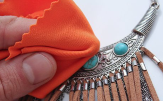 How do you make turquoise shiny again?