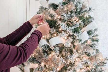 How To Decorate A Christmas Tree Professionally With Ribbon