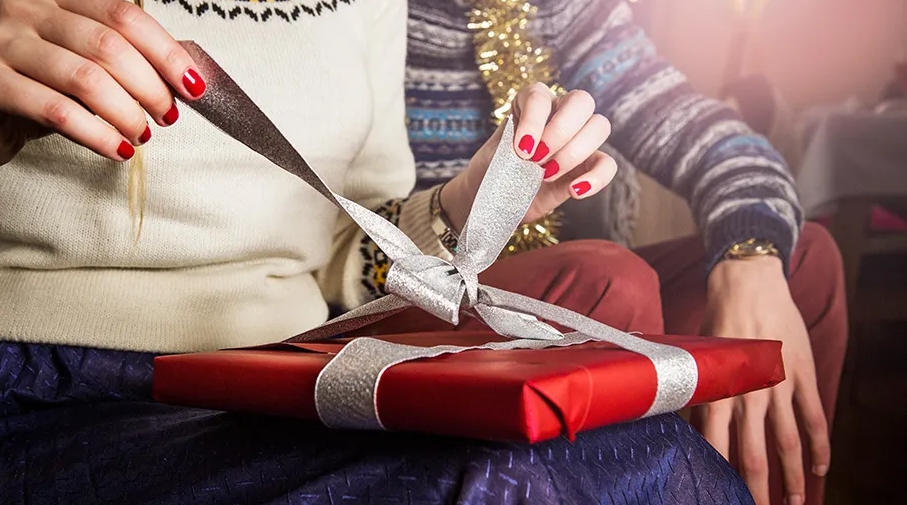 What Do Women Want For Christmas? 16 Unique Gifts To Surprise The Woman In Your Life