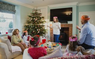 20 Christmas Games For Families To Keep The Fun Going