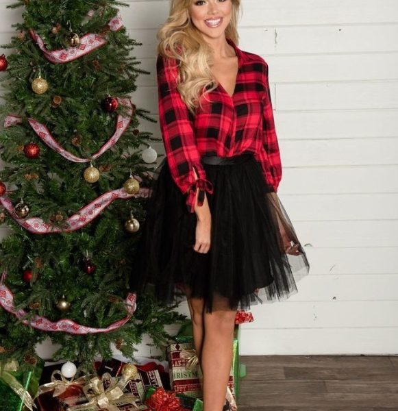 18 Classy Outfits To Wear To A Christmas Party