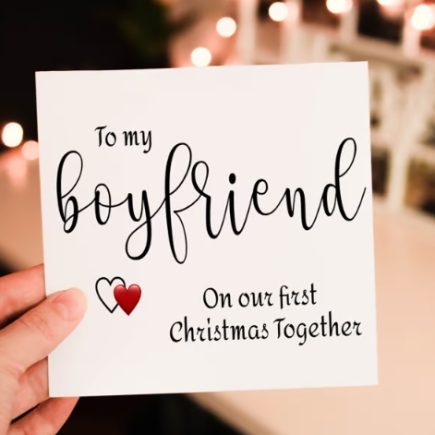 31 Sweet Messages To Write On My Boyfriend's Christmas Card