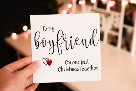 31 Sweet Messages To Write On My Boyfriend's Christmas Card