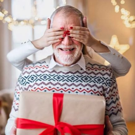 17 Exciting Christmas Gifts for Father-in-law That Will Make Him Grow Fond Of You