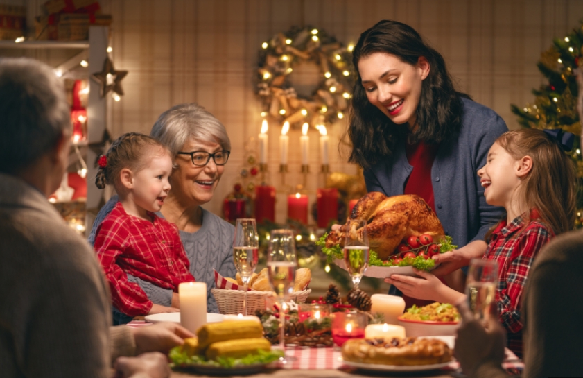 20 Exciting Quotes About Christmas Eve That Will Light Up Your Family Gathering