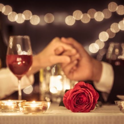 What To Wear For Valentine's Day Dinner: Stylish and Romantic Outfit Ideas